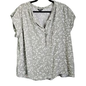 Buffalo David Bitton floral textured ruffle pale green top women's plus size xxl